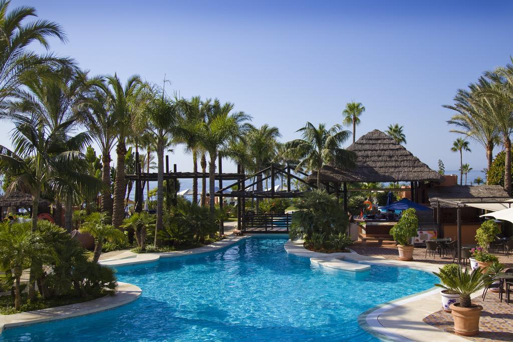 Bahia Beach Apartments Estepona Esterno foto