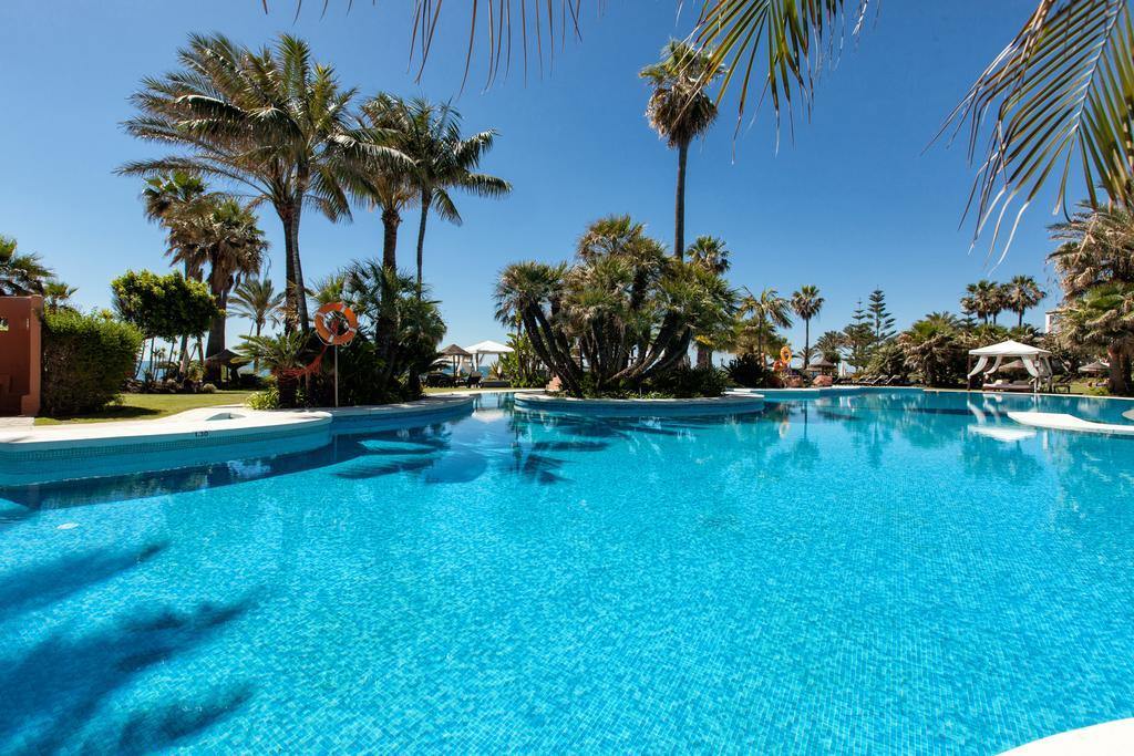 Bahia Beach Apartments Estepona Esterno foto