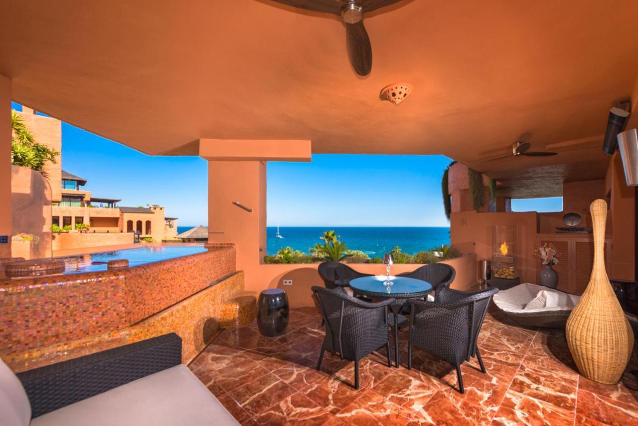 Bahia Beach Apartments Estepona Esterno foto